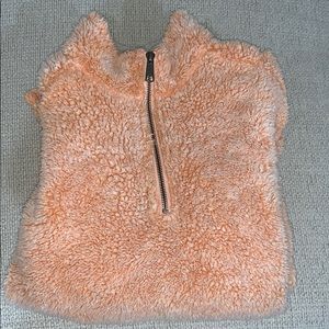 Women’s properly tied pullover